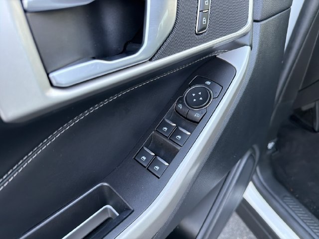 Used 2023 Ford Explorer XLT w/ Equipment Group 202A RWD image 24