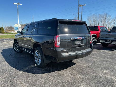 Used 2020 GMC Yukon XL Denali w/ Denali Ultimate Package image 5