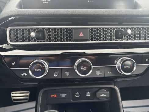 Used 2025 Honda Civic Sport Touring image 19