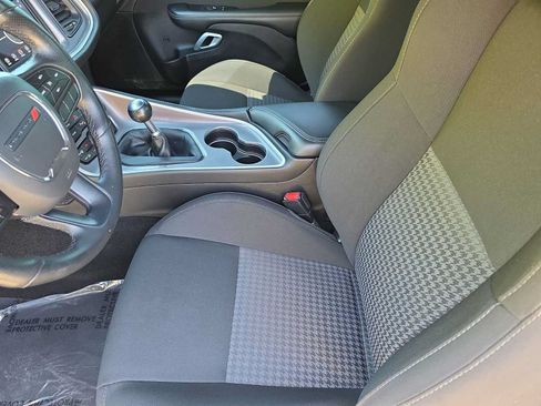 Used 2022 Dodge Challenger R/T RWD image 15