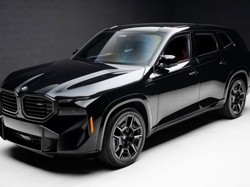 Used 2023 BMW XM w/ M Driver's Package AWD/4WD image 5