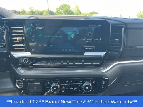 Used 2023 Chevrolet Silverado 1500 LTZ AWD/4WD image 22