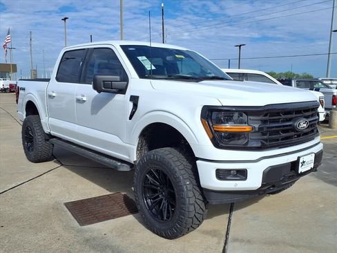 New 2026 Ford F150 XLT w/ Equipment Group 302A MID AWD/4WD image 7