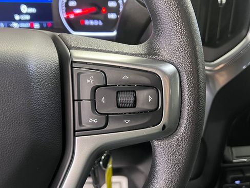 Used 2022 Chevrolet Silverado 2500 LT w/ Z71 Off-Road Package image 24