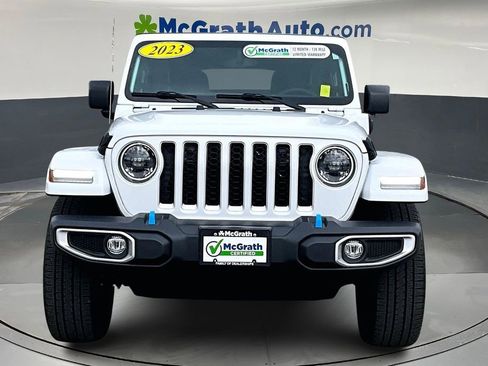 Used 2023 Jeep Wrangler Unlimited Sahara w/ Cold Weather Group AWD/4WD image 2