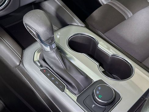 Certified 2025 Chevrolet Blazer LT FWD image 15