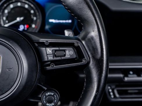 Used 2021 Porsche 911 Carrera 4S w/ Sport Package image 32