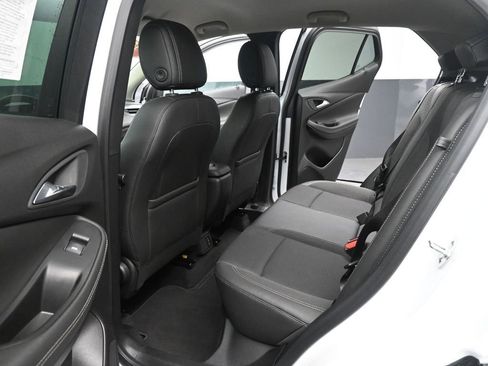 Used 2025 Buick Encore GX Preferred image 26