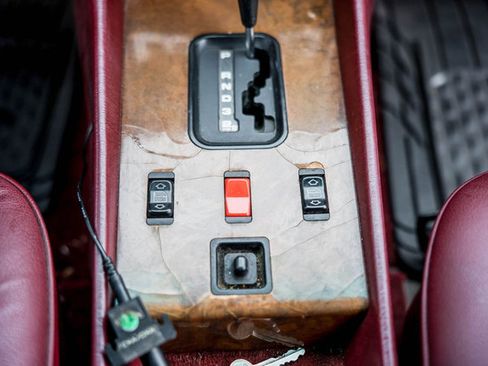 Used 1988 Mercedes-Benz 560 SL image 36