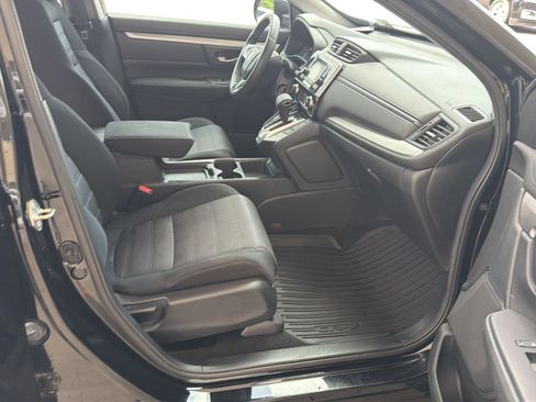 Used 2020 Honda CR-V LX image 13