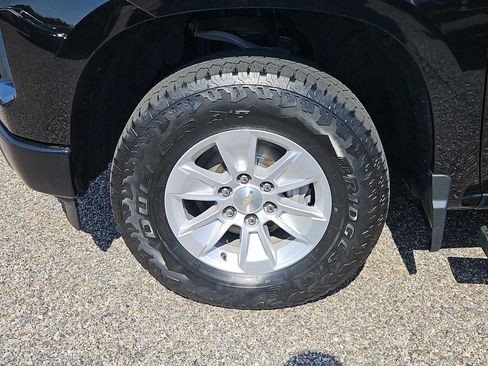 Used 2023 Chevrolet Silverado 1500 W/T w/ WT Value Package image 7