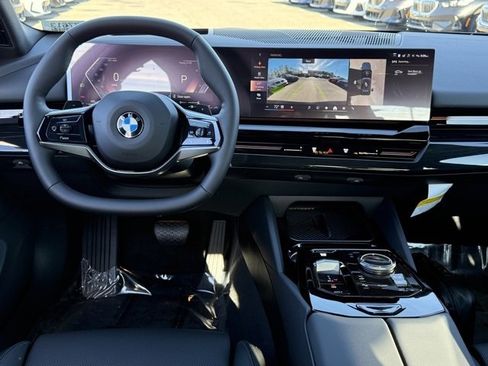 New 2026 BMW 530i w/ Premium Package image 26