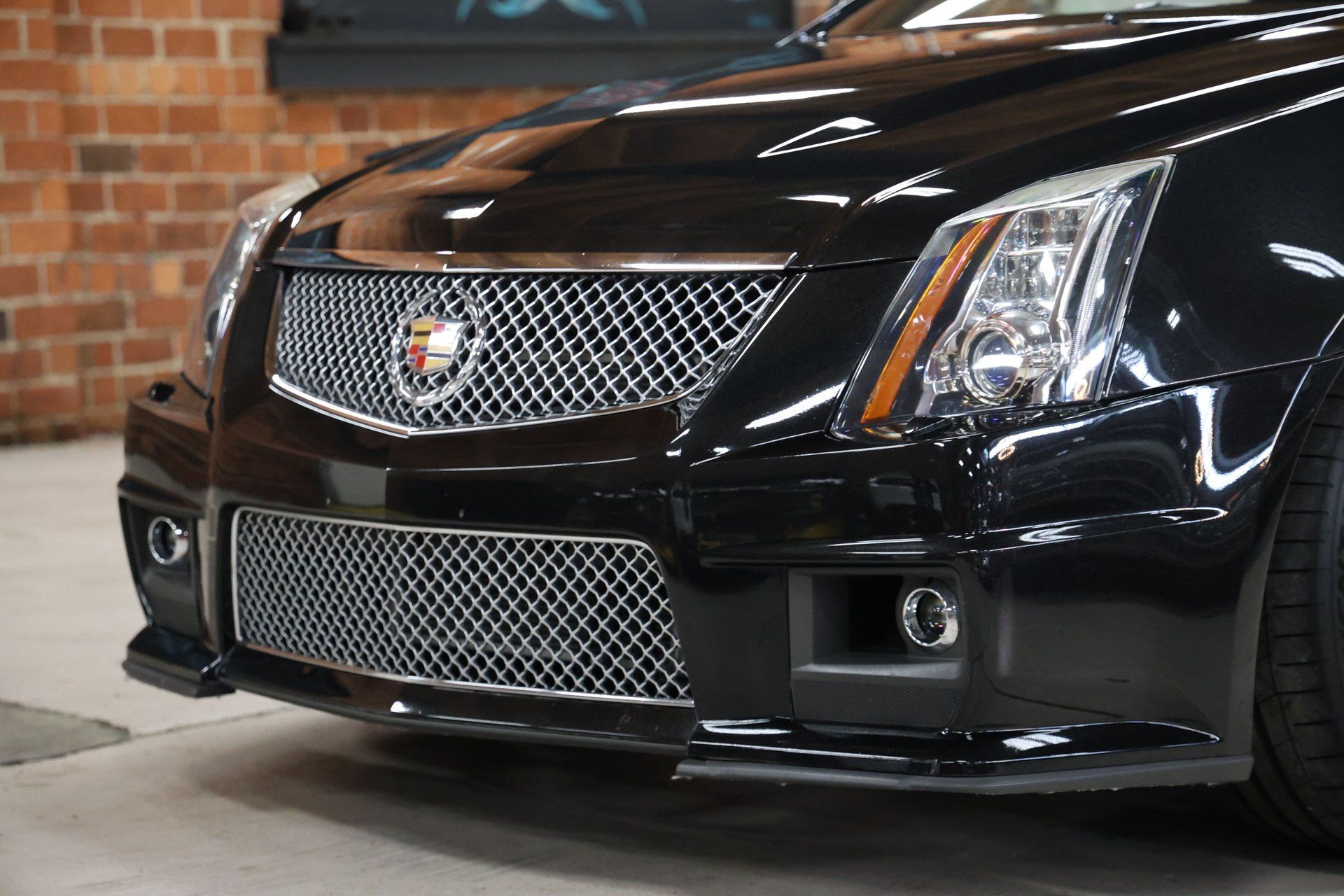 Used 2014 Cadillac CTS V w/ Wood Trim Package RWD image 9