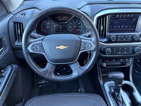 Used 2018 Chevrolet Colorado LT image 19