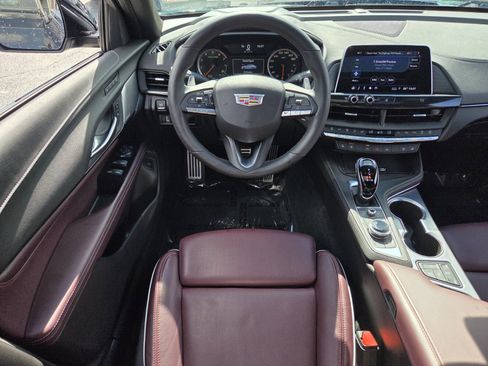 Used 2020 Cadillac CT4 V w/ Climate Package RWD image 12