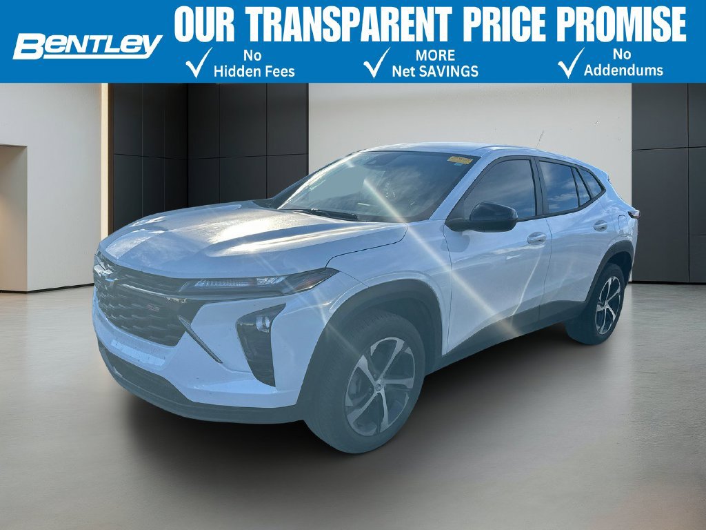 Used 2024 Chevrolet Trax RS w/ Driver Confidence Package FWD image 1
