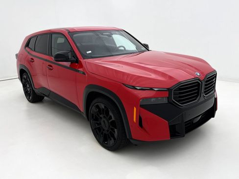 Used 2023 BMW XM AWD/4WD image 2