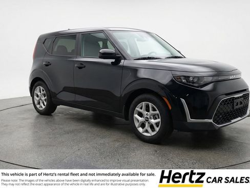Used 2025 Kia Soul LX w/ LX Technology Package image 1