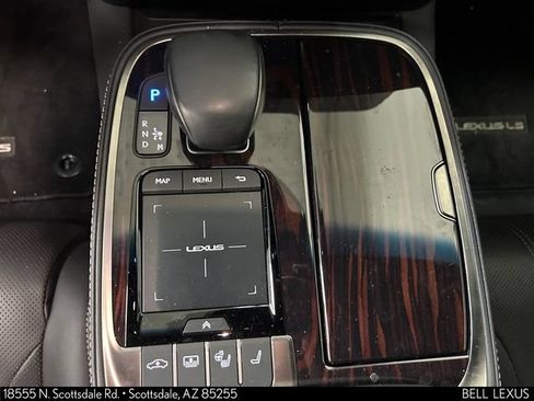 Used 2022 Lexus LS 500 w/ Interior Upgrade Package RWD image 25