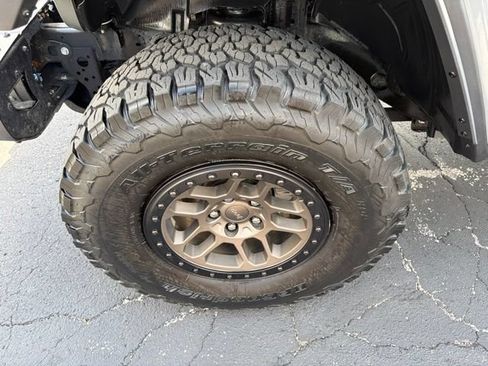 Used 2021 Jeep Wrangler Unlimited Rubicon w/ Xtreme Recon 35" Tire Package AWD/4WD image 11