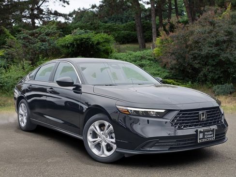 New 2026 Honda Accord LX image 1