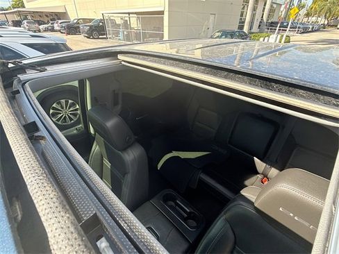 Used 2020 GMC Sierra 1500 Denali w/ Denali Ultimate Package image 17