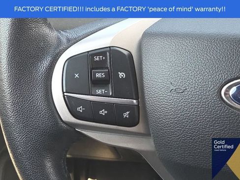 Used 2022 Ford Explorer XLT w/ Equipment Group 202A AWD/4WD image 44