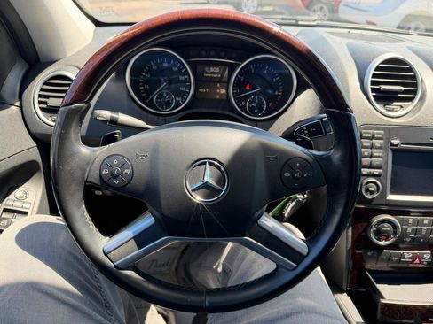 Used 2011 Mercedes-Benz ML 350 4MATIC image 19