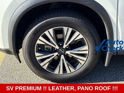 Certified 2023 Nissan Rogue SV w/ SV Premium B Package FWD image 19