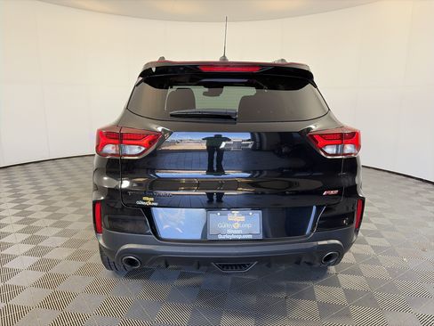 Used 2023 Chevrolet TrailBlazer RS FWD image 9
