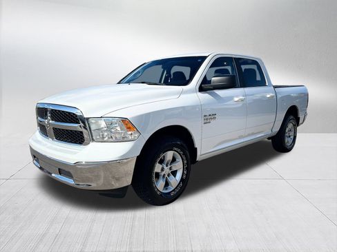 Used 2021 RAM 1500 Classic SLT image 7