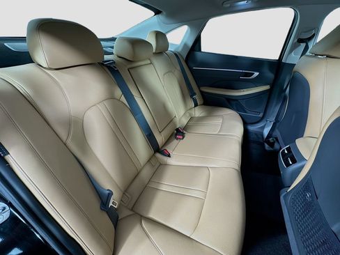 Certified 2025 Hyundai Sonata Limited FWD image 30