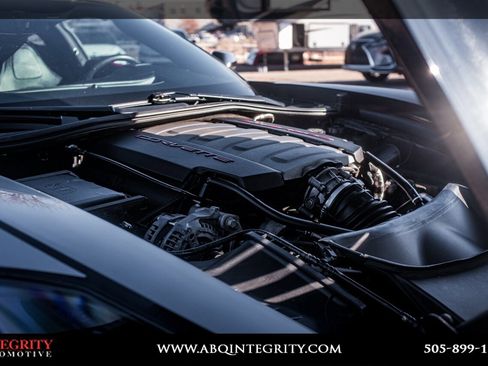 Used 2019 Chevrolet Corvette Stingray Coupe w/ Battery Protection Package image 38