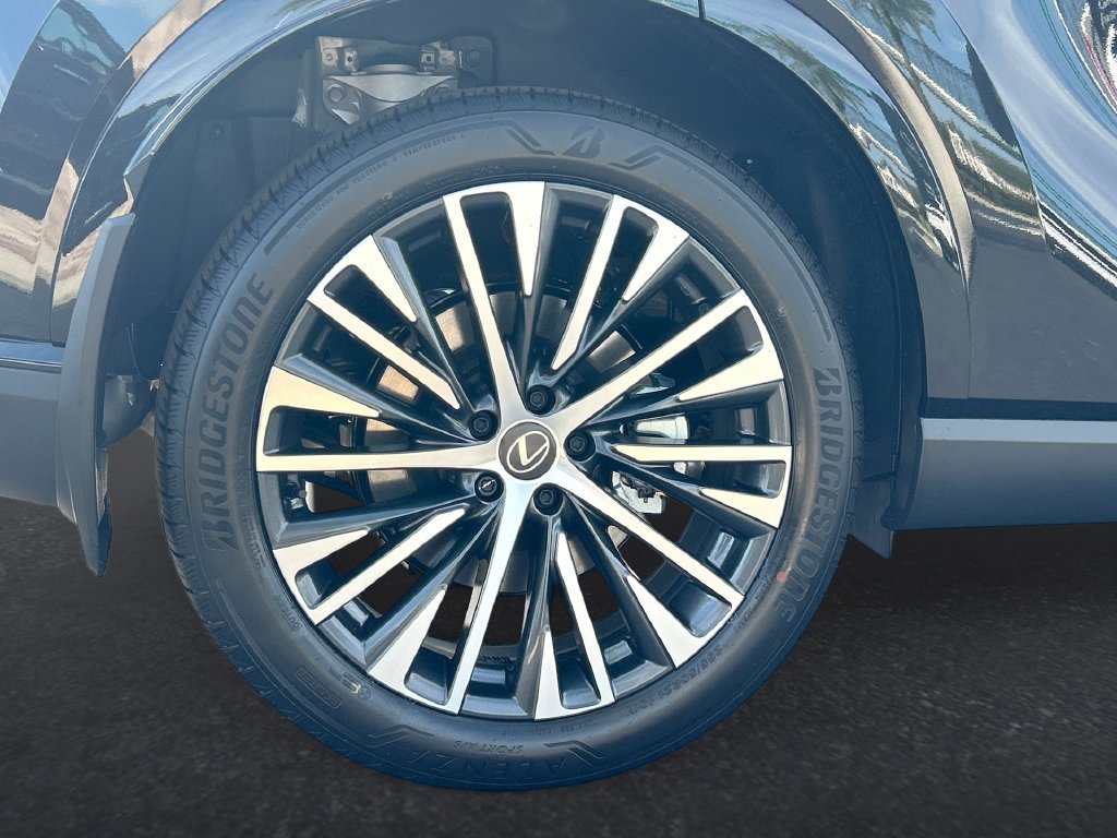 New 2026 Lexus RX 350 Premium Plus w/ Accessory Package (Z1) FWD image 2