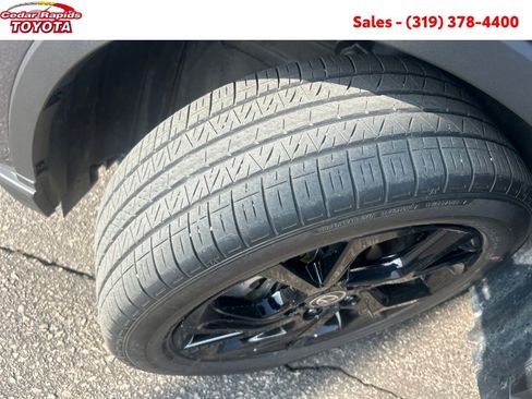 Certified 2022 Toyota C-HR Nightshade image 25