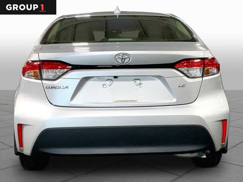 Certified 2023 Toyota Corolla LE w/ Carpet Mat Package (TMS) FWD image 5