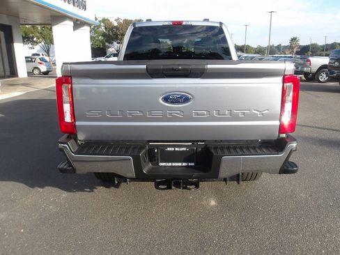 Used 2024 Ford F250 XLT image 7