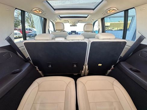 Used 2018 Mercedes-Benz GLS 550 4MATIC image 26