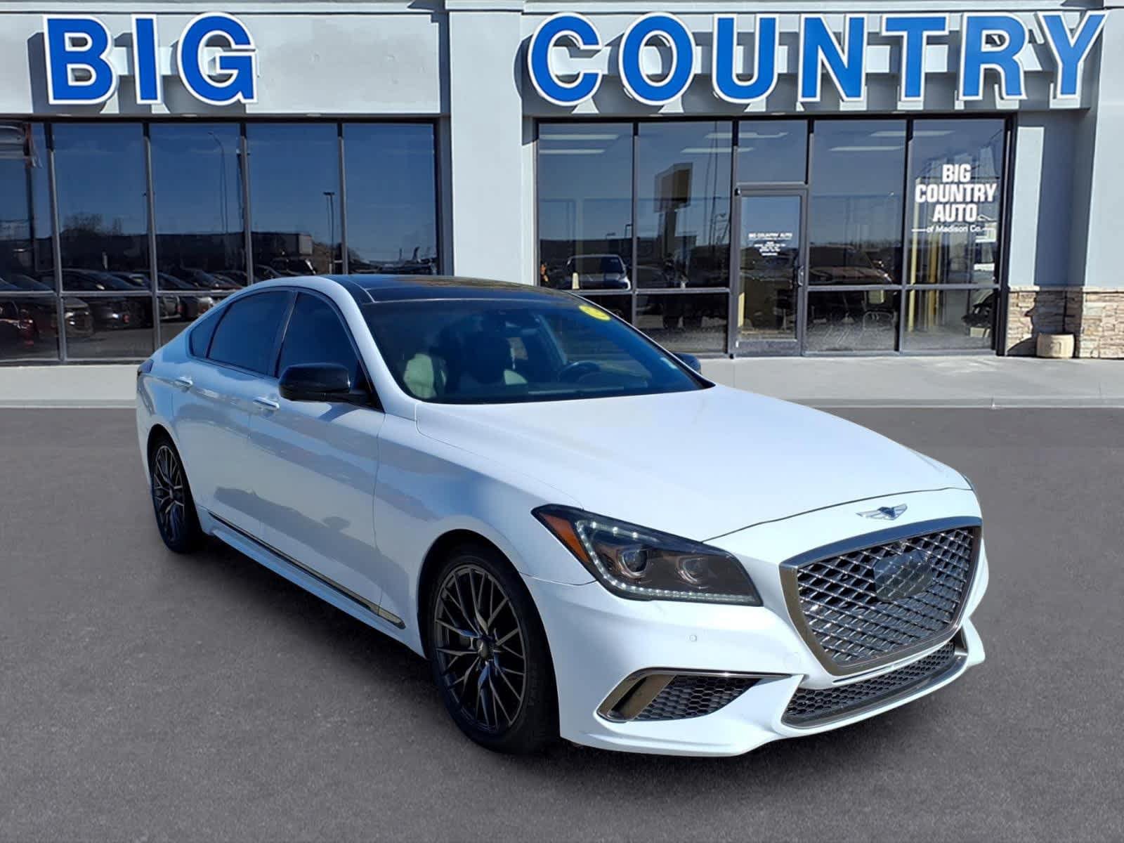 Used 2018 Genesis G80 3.3T Sport RWD image 3