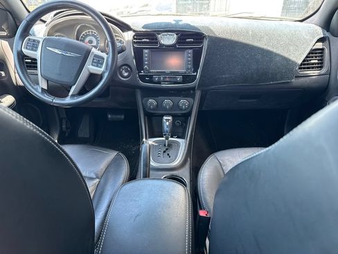 Used 2013 Chrysler 200 Limited w/ Sun/Sound Group FWD image 18