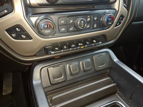 Used 2015 GMC Sierra 2500 Denali image 19