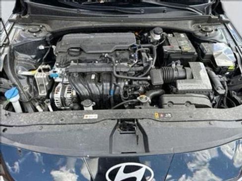 New 2025 Hyundai Elantra Sport image 11