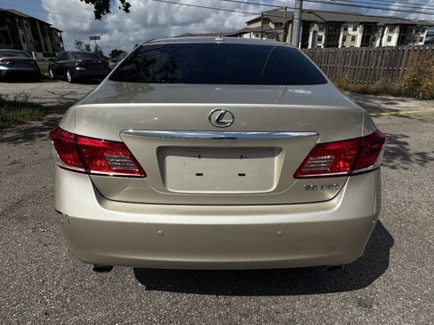 Used 2012 Lexus ES 350 w/ Preferred Accessory Pkg image 5