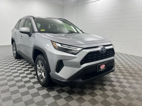 Used 2023 Toyota RAV4 XLE w/ Convenience Package AWD/4WD image 1