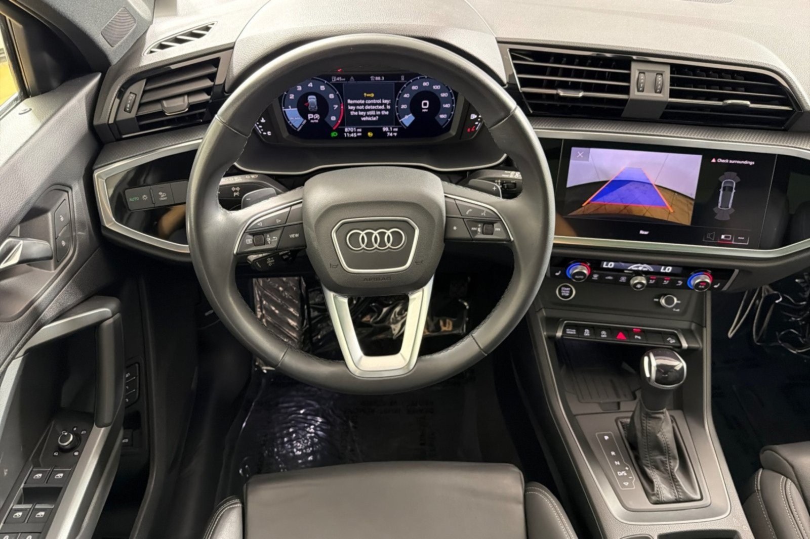Used 2024 Audi Q3 2.0T Premium w/ Convenience Package AWD/4WD image 13