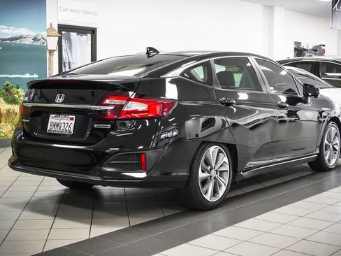 Used 2019 Honda Clarity Plug-In Hybrid image 6