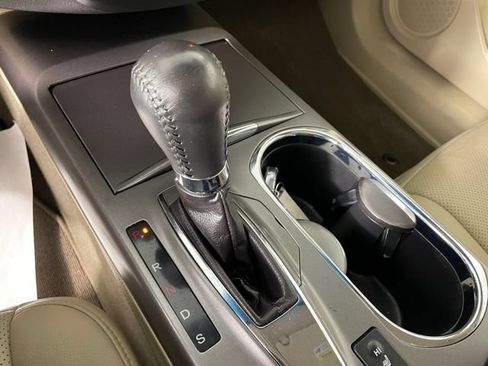 Used 2015 Acura RDX AWD w/ Technology Package image 12