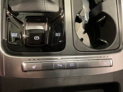 New 2026 Kia Carnival EX FWD image 15