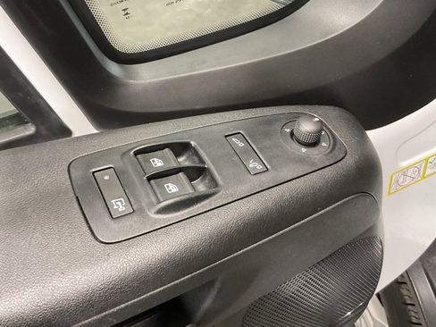 Used 2024 RAM ProMaster 2500 w/ Quick Order Package 22G SLT image 7