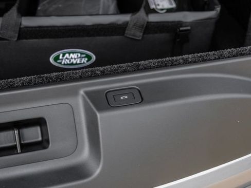 New 2026 Land Rover Range Rover Long Wheelbase SE AWD/4WD image 70